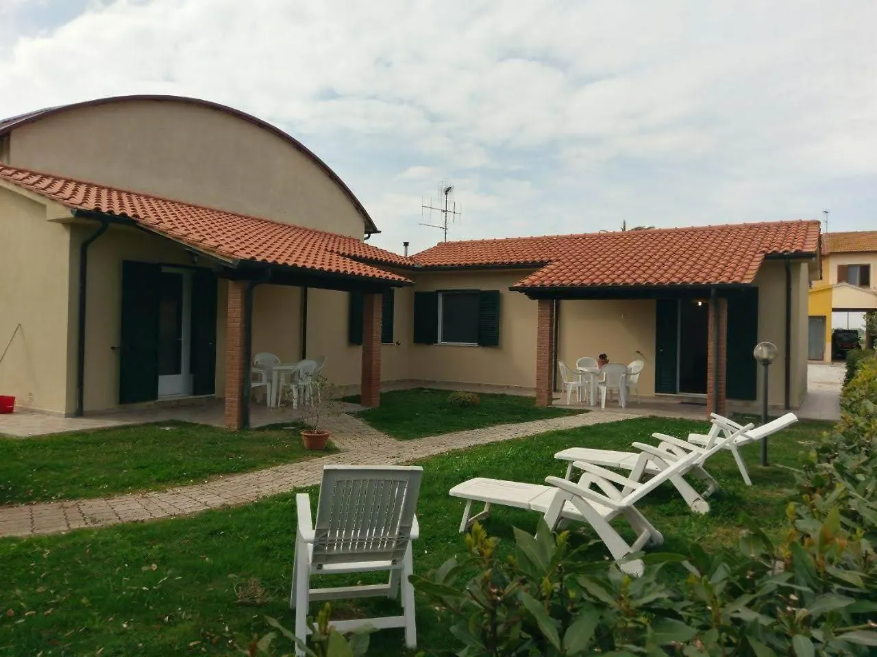 Agroturismo Agriturismo Podere Leone Piombino Italia
